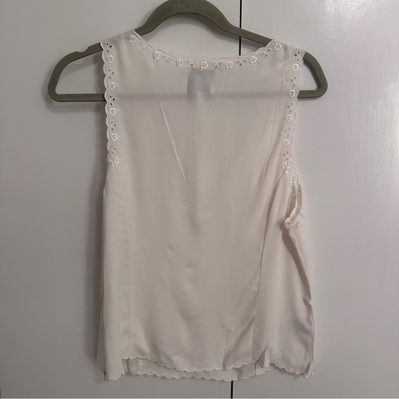 NWT Reformation Tank - Picture 4 of 4